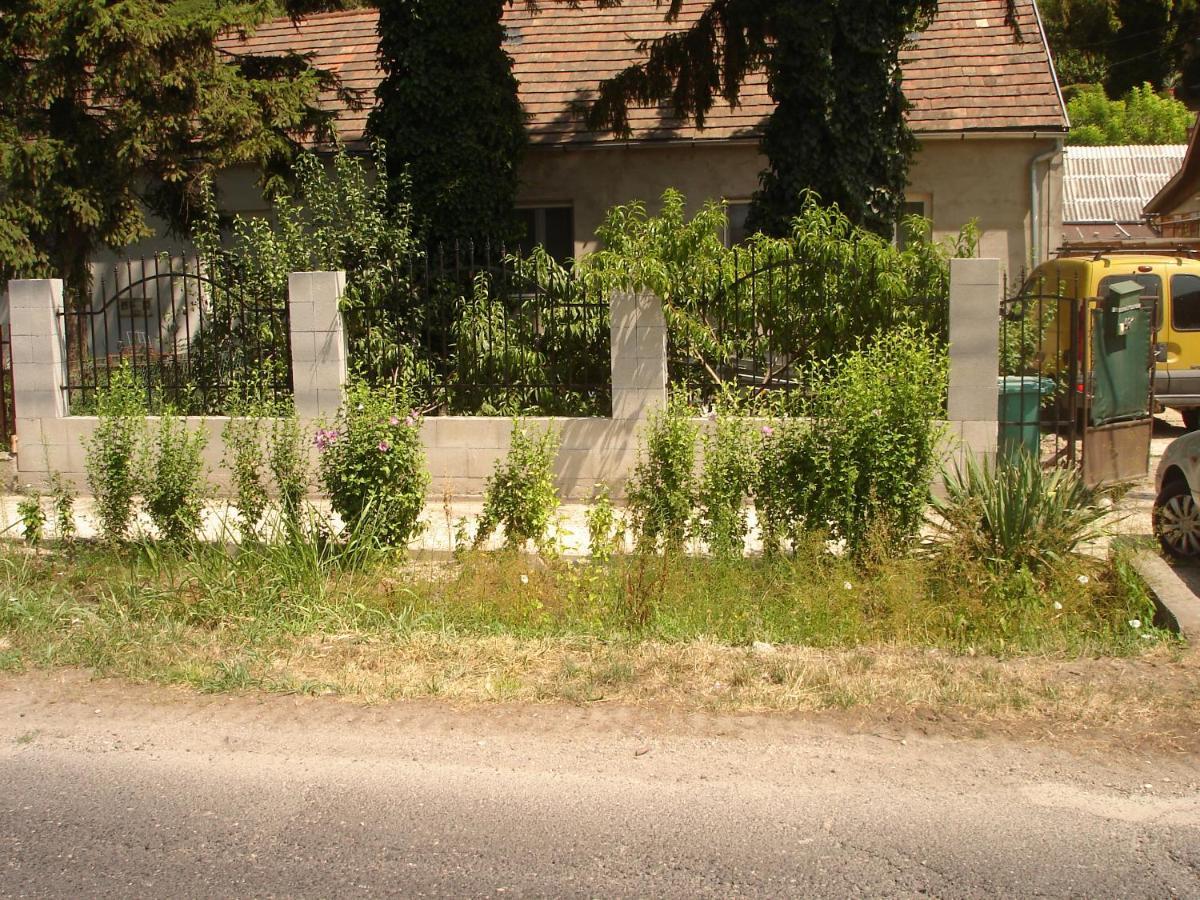 شقة Balcsi1 Balatonfůzfő المظهر الخارجي الصورة