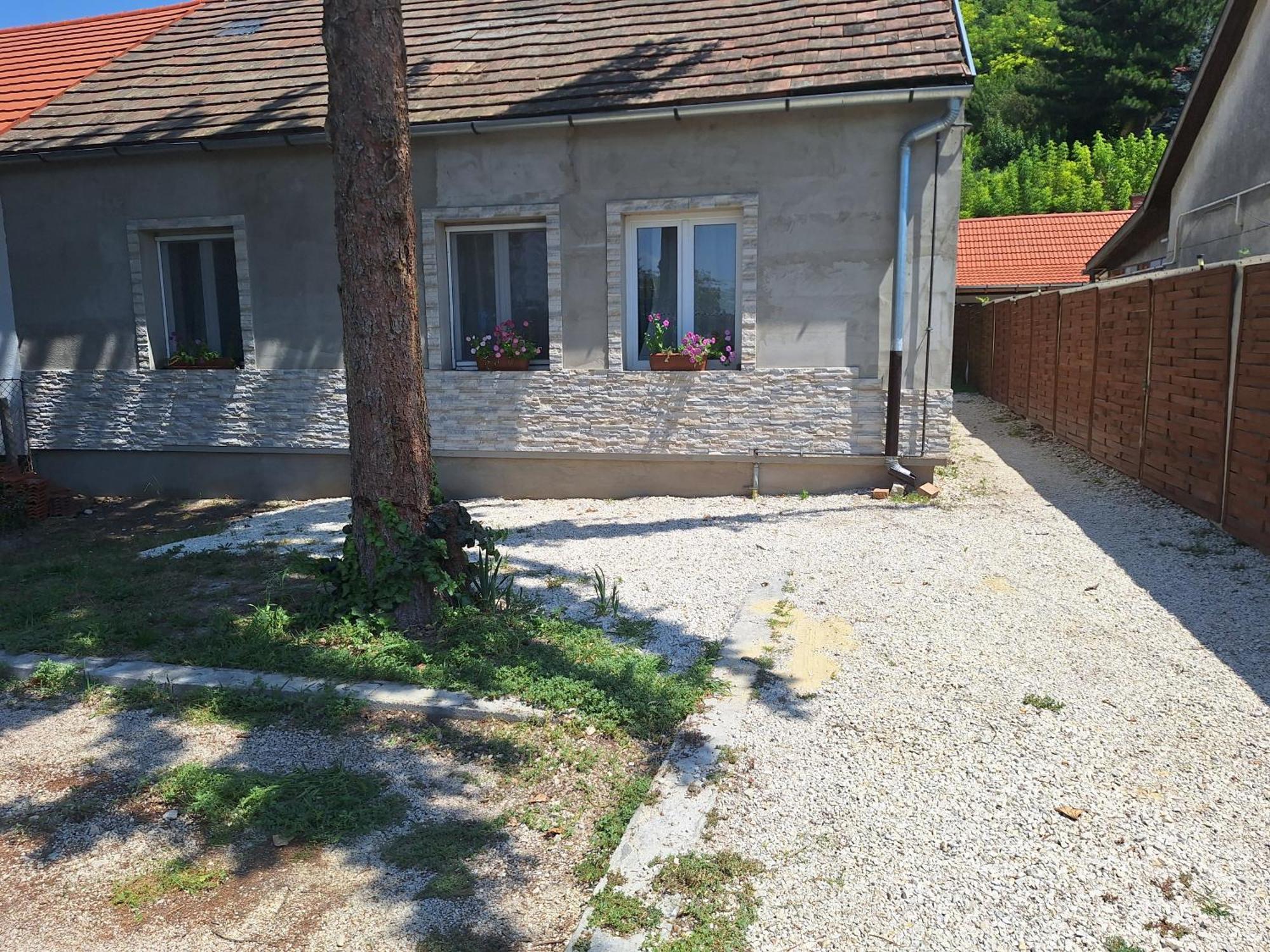 شقة Balcsi1 Balatonfůzfő المظهر الخارجي الصورة